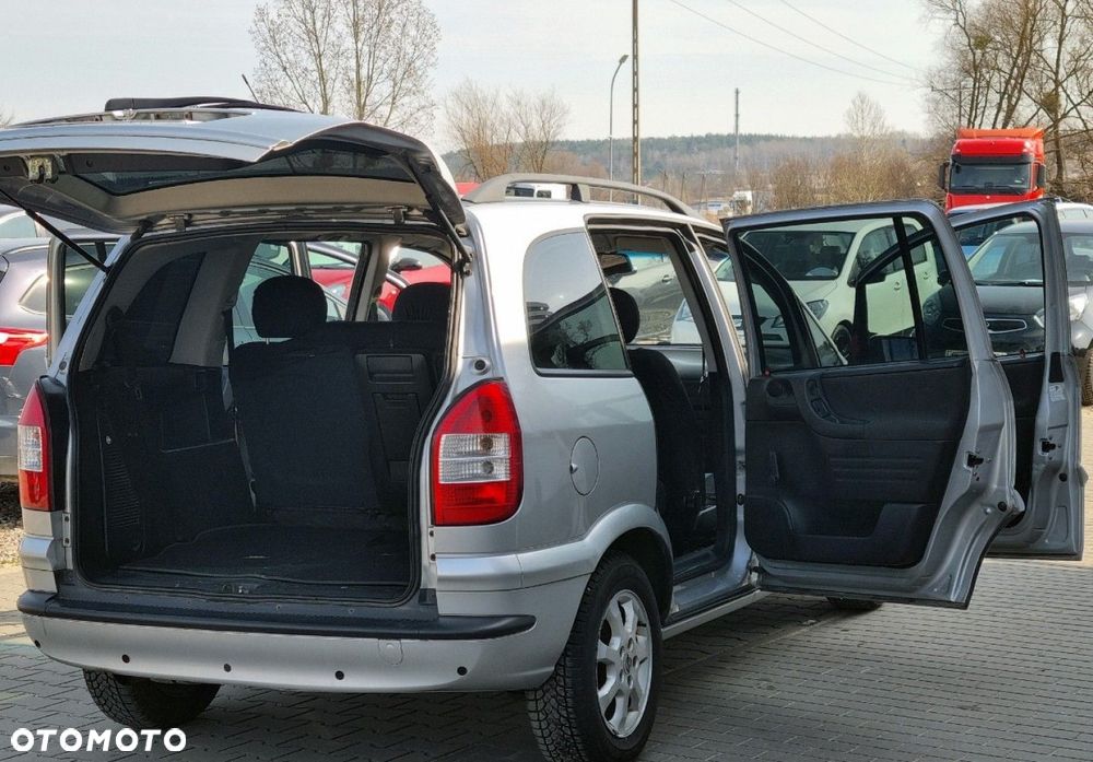 Opel Zafira - 7