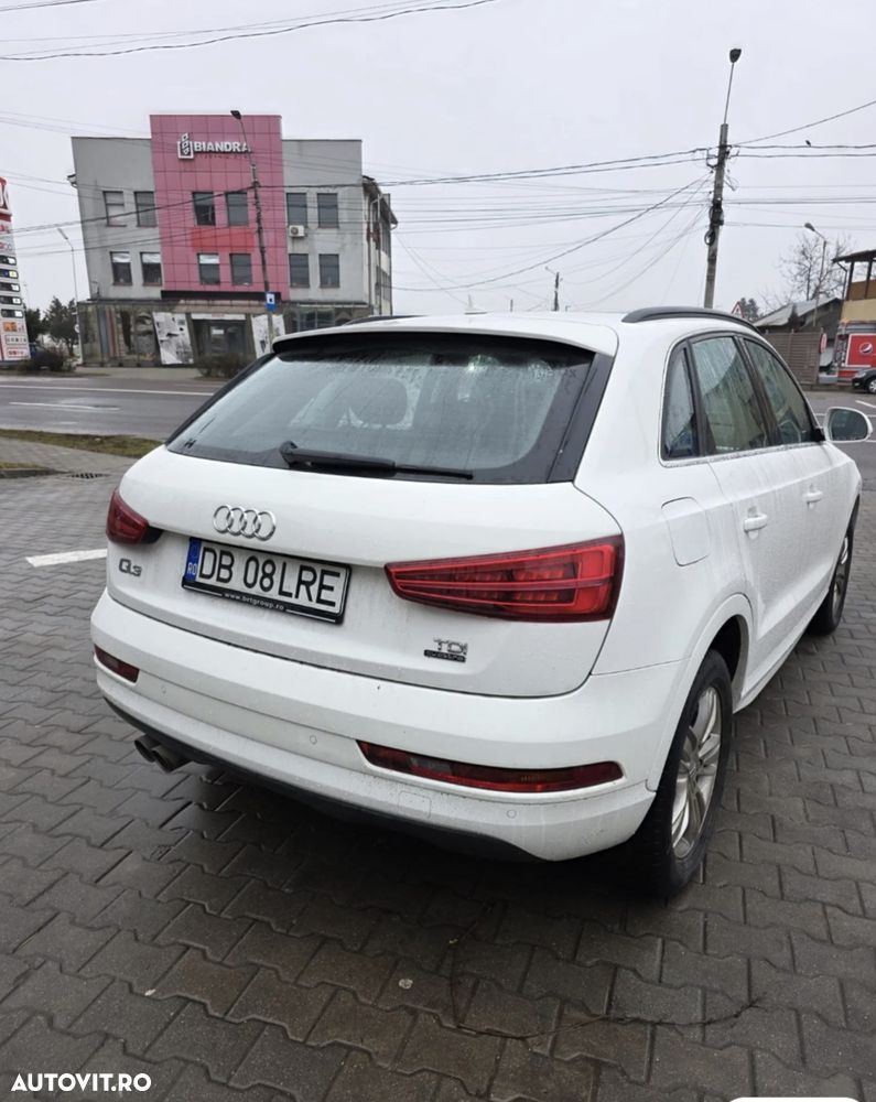 Audi Q3 2.0 TDI Quattro S tronic - 11