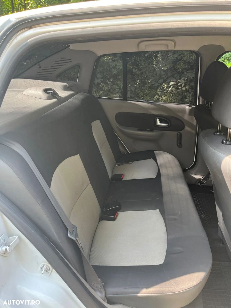 Renault Symbol 1.2 16V Authentique - 4