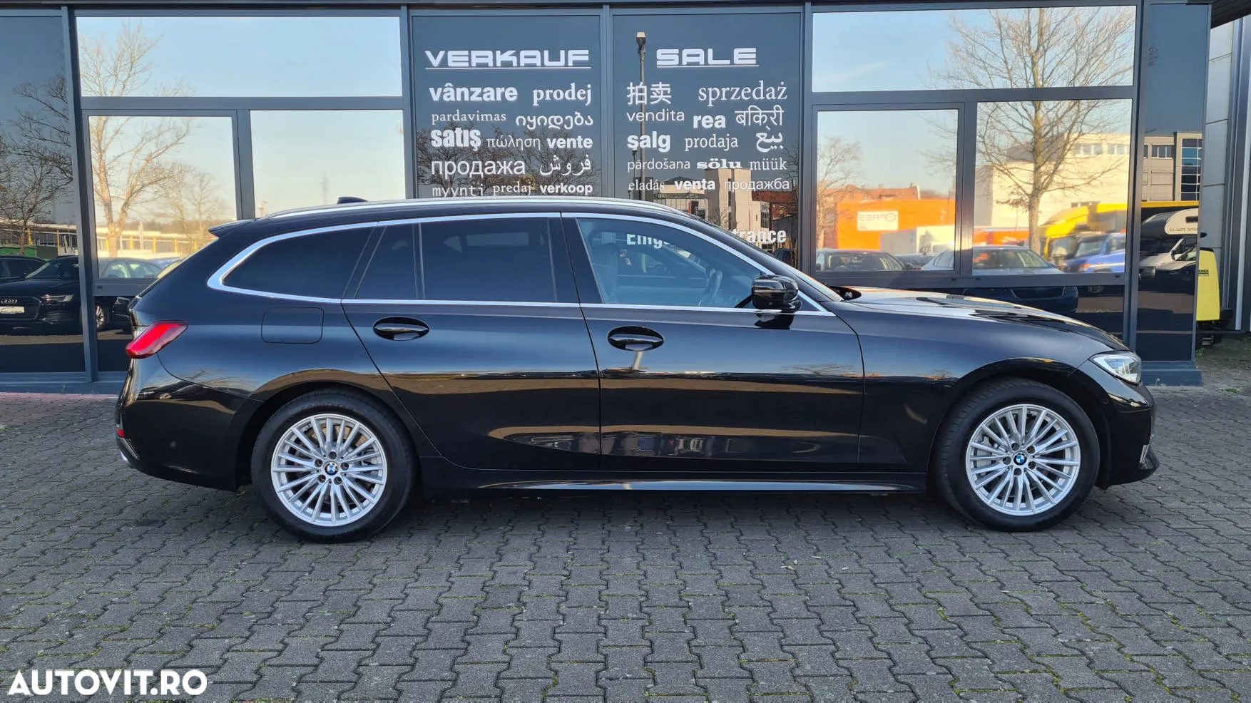 BMW Seria 3 330e Touring xDrive Aut. Luxury Line - 4
