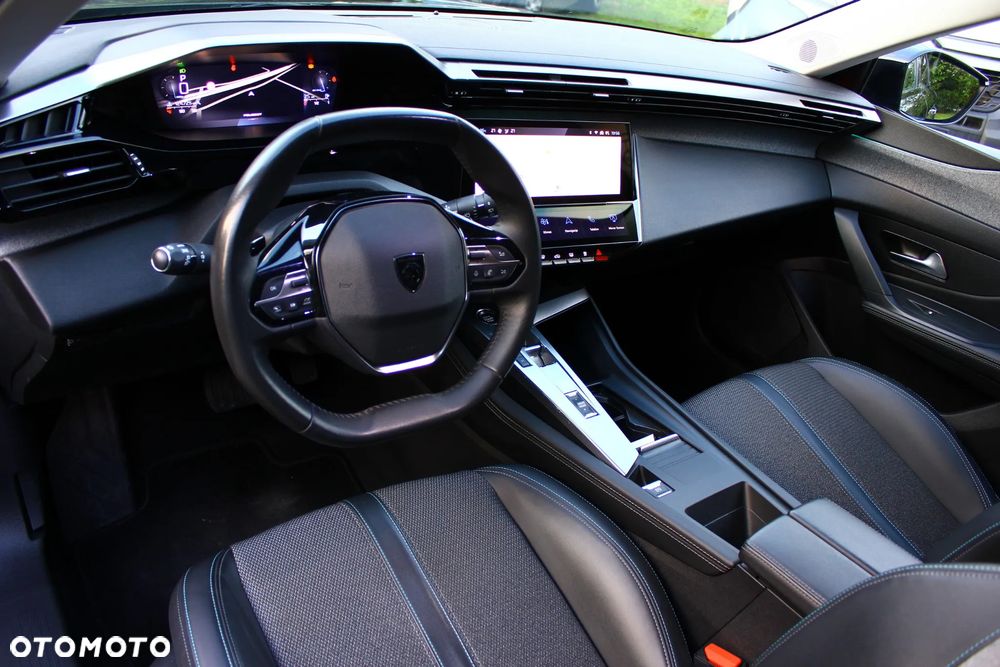 Peugeot 308 1.5 BlueHDi Allure S&S EAT8 - 26