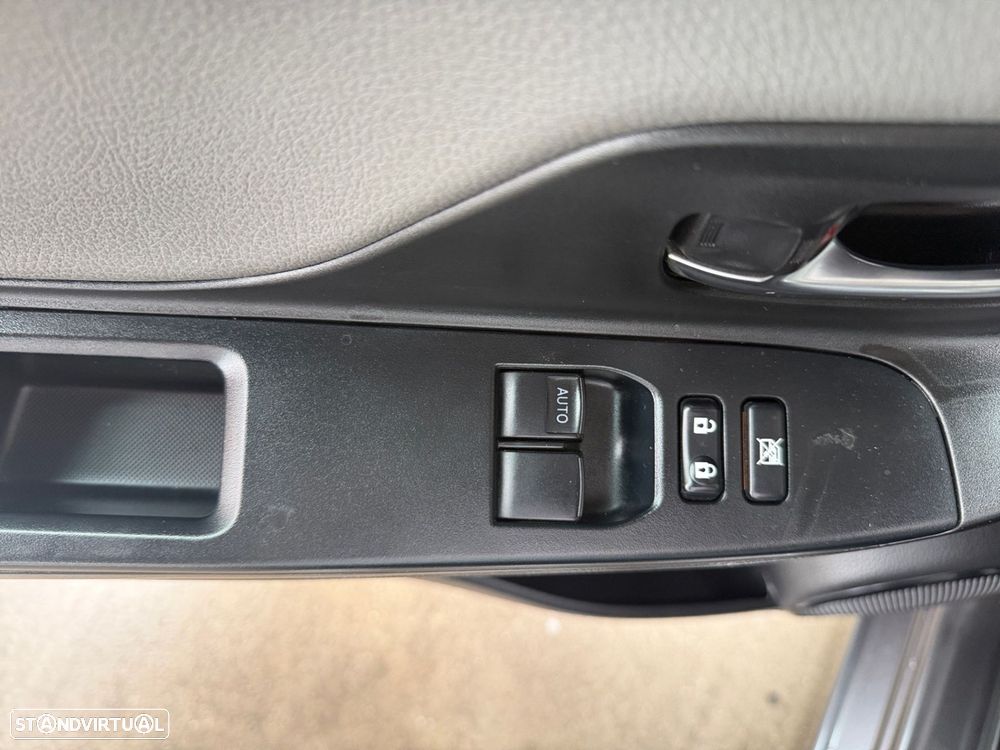 Toyota Yaris 1.0 VVT-i Comfort - 12