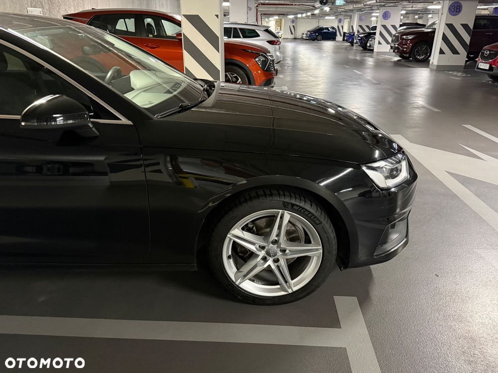 Audi A4 Limousine 35 TFSI mHEV Advanced S tronic - 27
