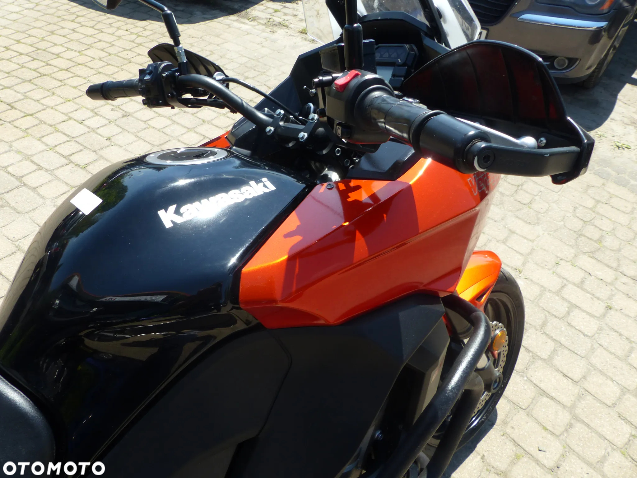 Kawasaki Versys 1000 - 16