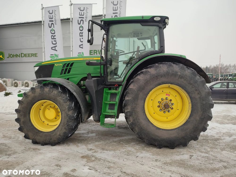 John Deere 6210R - 7