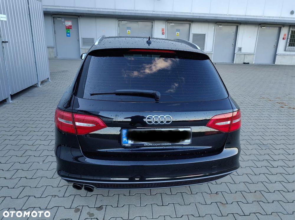 Audi A4 Avant 2.0 TDI DPF S line Sportpaket - 19