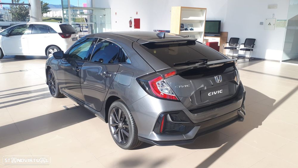 Honda Civic 1.0 i-VTEC Elegance - 6
