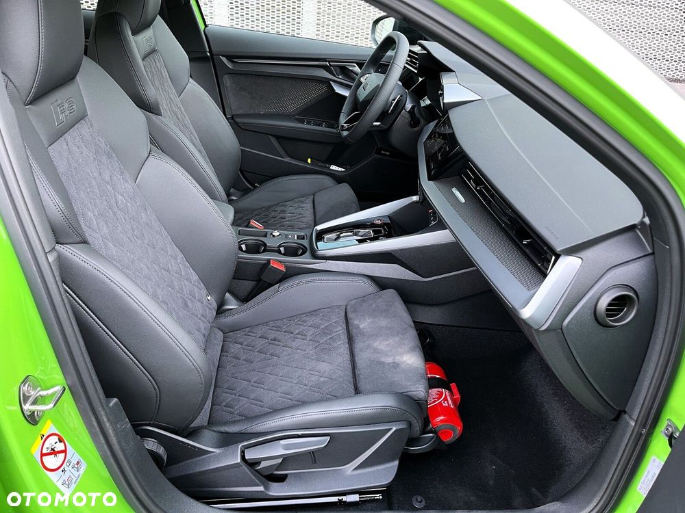 Audi RS3 Sportback - 21