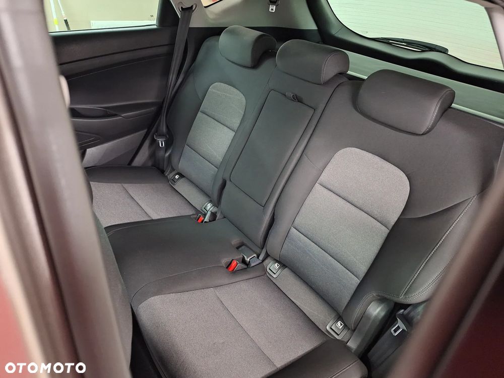 Hyundai Tucson 1.6 GDi Comfort 2WD - 23