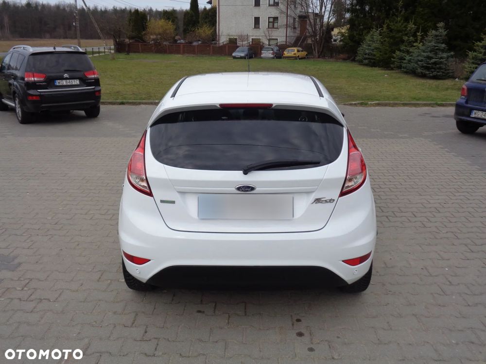 Ford Fiesta - 13
