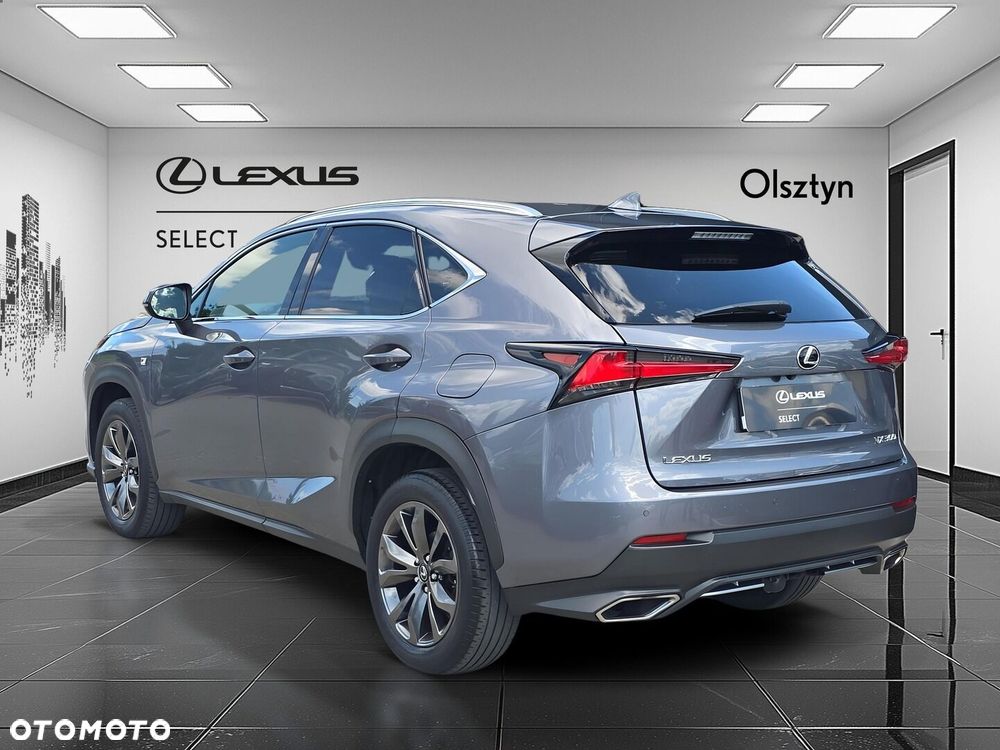 Lexus NX 300 F Sport AWD - 3