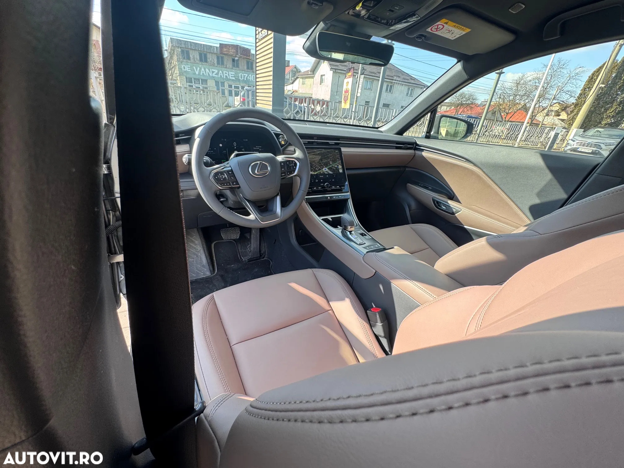 Lexus LBX 1.5 HEV 4x2 CVT Elegant - 25