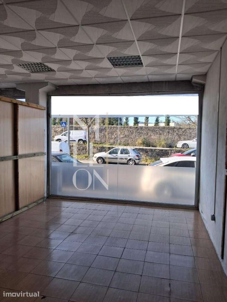 Armazém p/ Venda – Excelente Localização junto à A7 e A28 (Zona Indust - Grande imagem: 3/16
