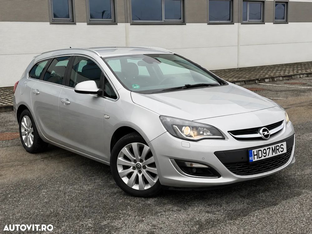 Opel Astra 2.0 CDTI DPF SportsTourer Edition - 2
