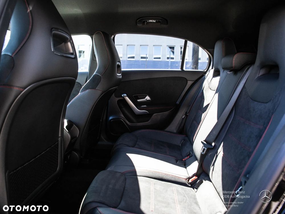 Mercedes-Benz Klasa A 250 e PHEV AMG Line 8G-DCT - 11