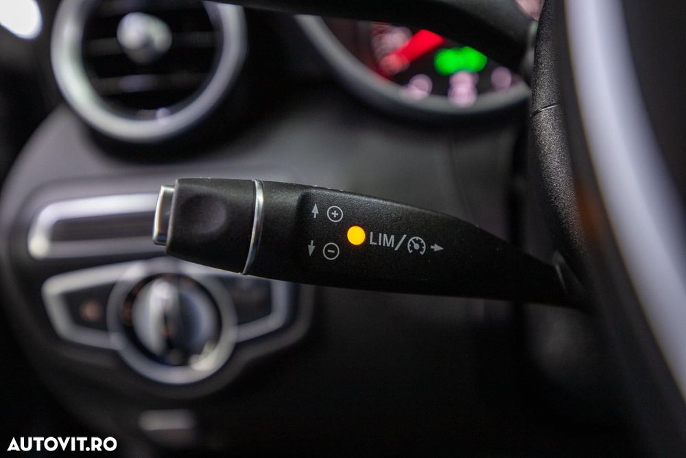 Mercedes-Benz C - 17