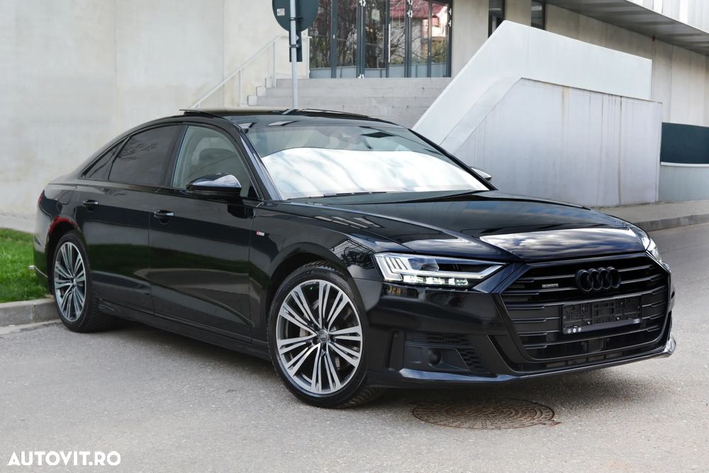 Audi A8 - 1