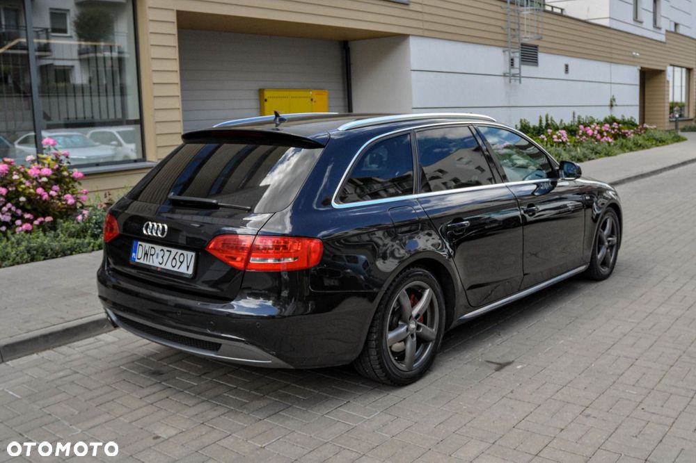 Audi A4 Avant - 4