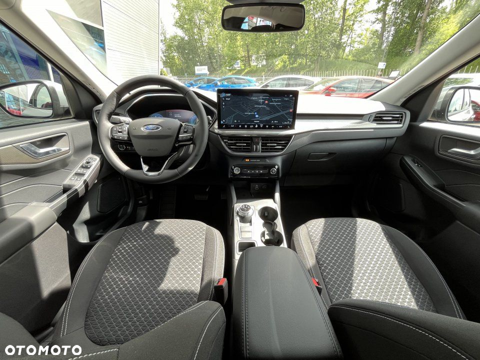Ford Kuga - 11