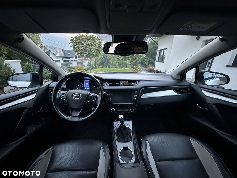 Toyota Avensis 2.0 D-4D Prestige - 7