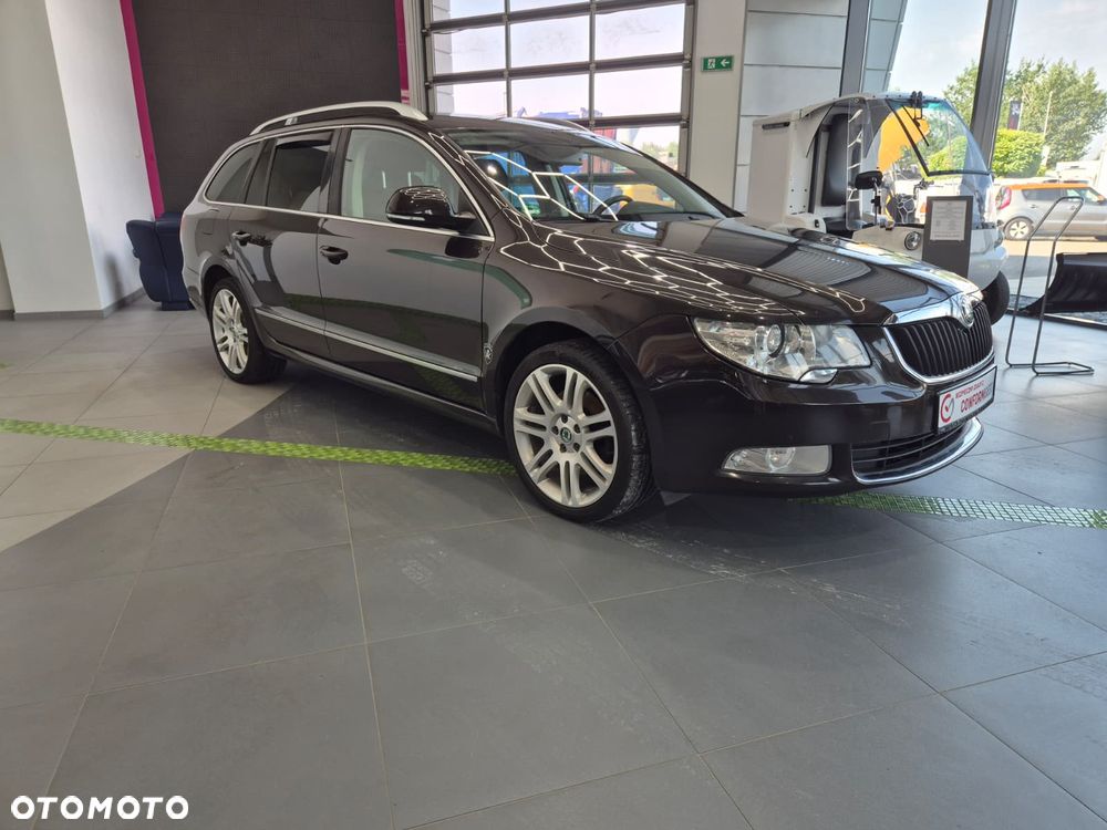 Skoda Superb 1.8 TSI 4x4 Elegance - 4