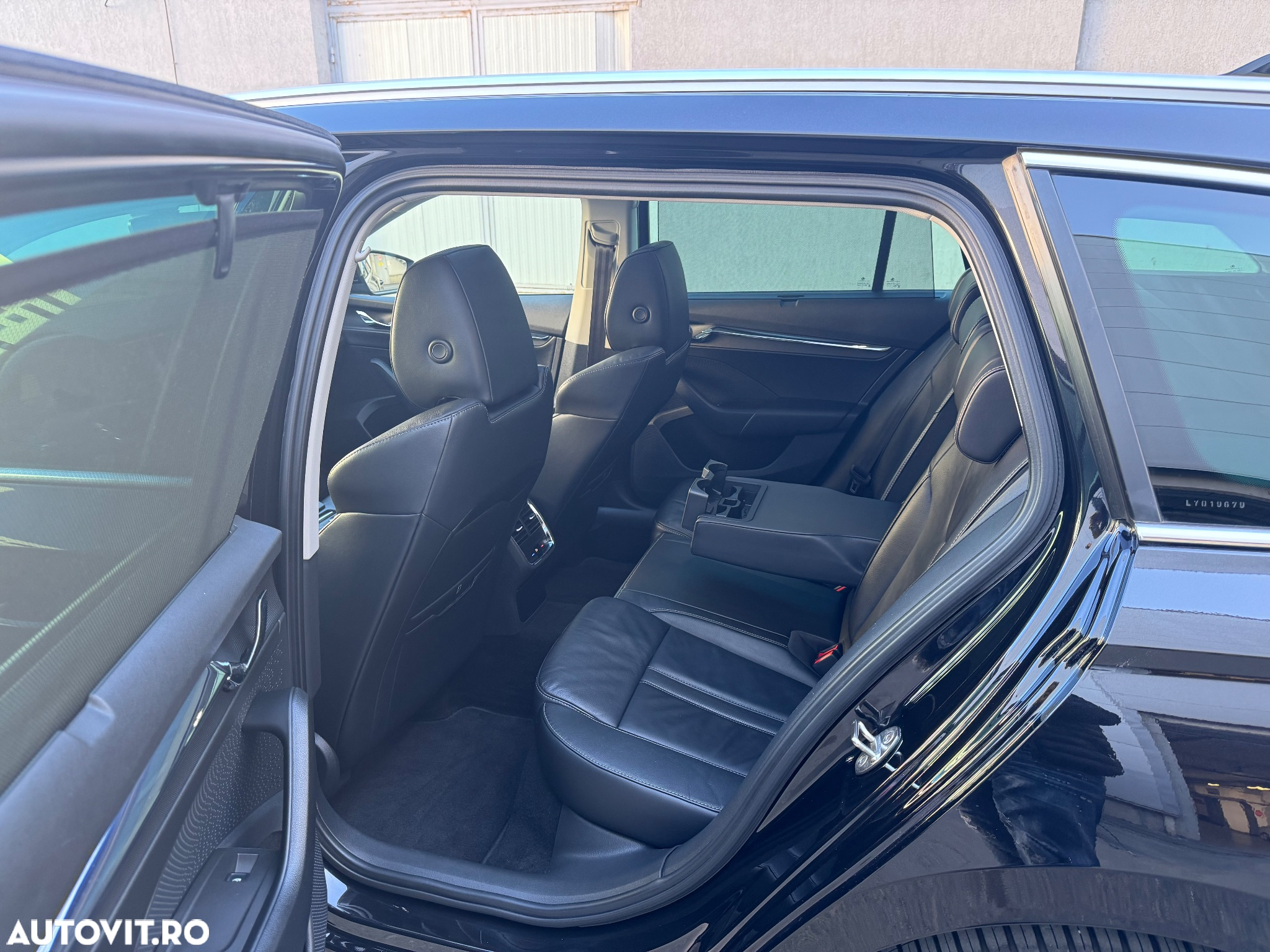 Skoda Octavia Combi Diesel 2.0 TDI DSG Ambition - 13
