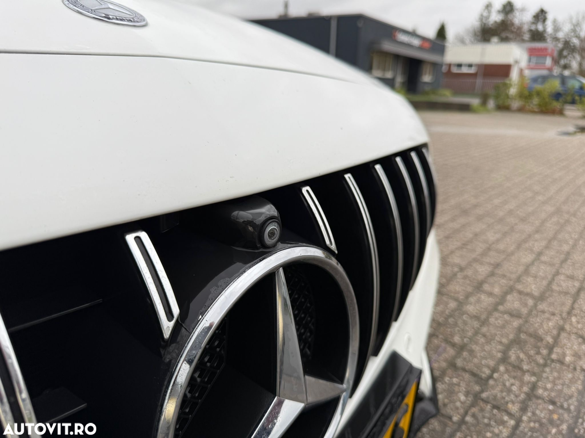 Mercedes-Benz C 200 Coupe 4Matic 9G-TRONIC AMG Line - 8