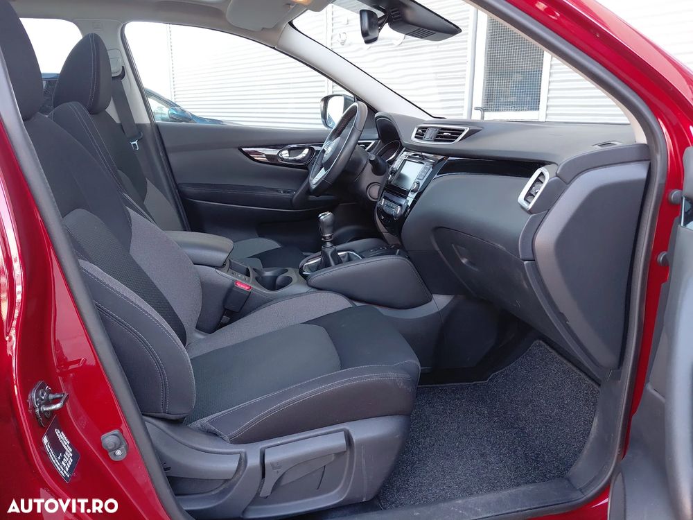 Nissan Qashqai - 16