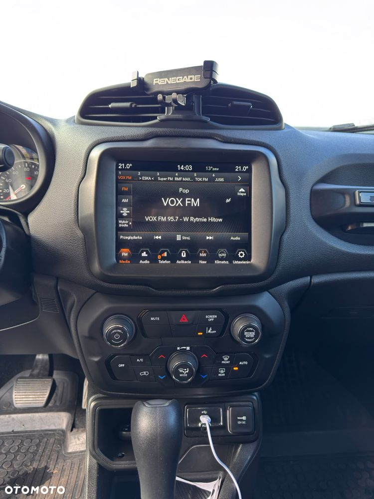 Jeep Renegade - 21