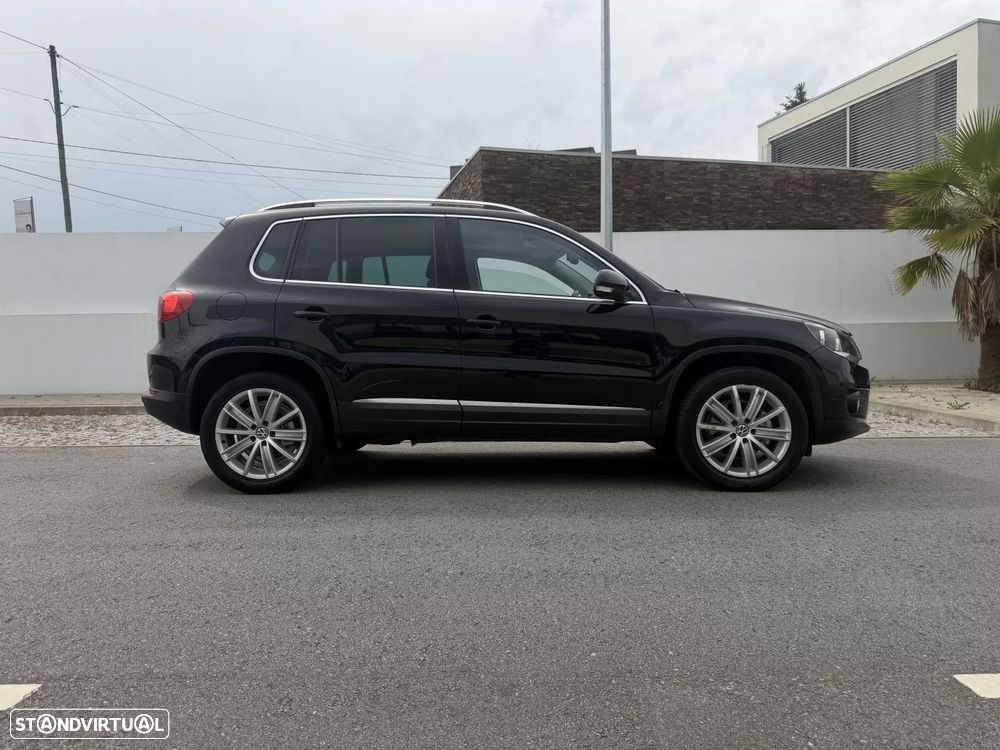 VW Tiguan 2.0 TDi Sport BlueMotion - 4