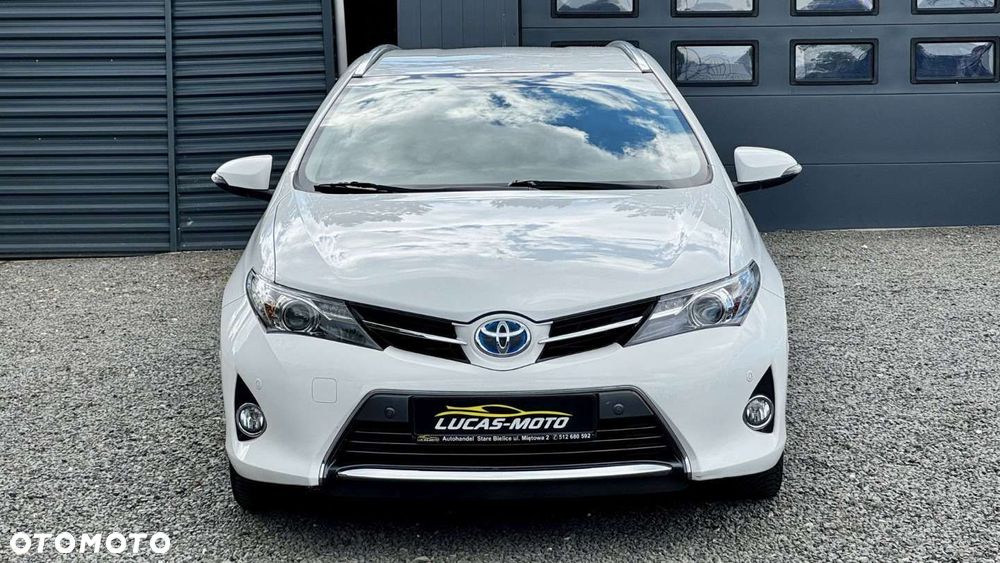 Toyota Auris - 2