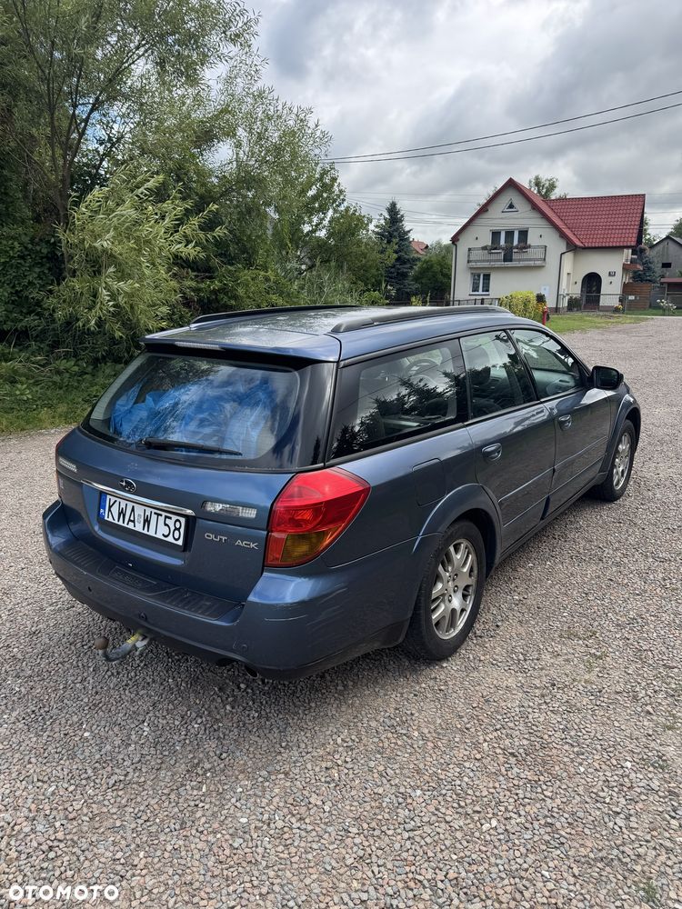 Subaru Outback - 3