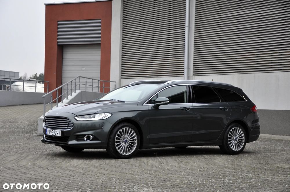 Ford Mondeo 2.0 TDCi Titanium PowerShift - 4