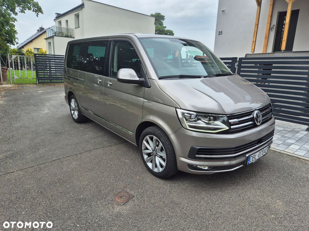 Volkswagen Multivan - 2
