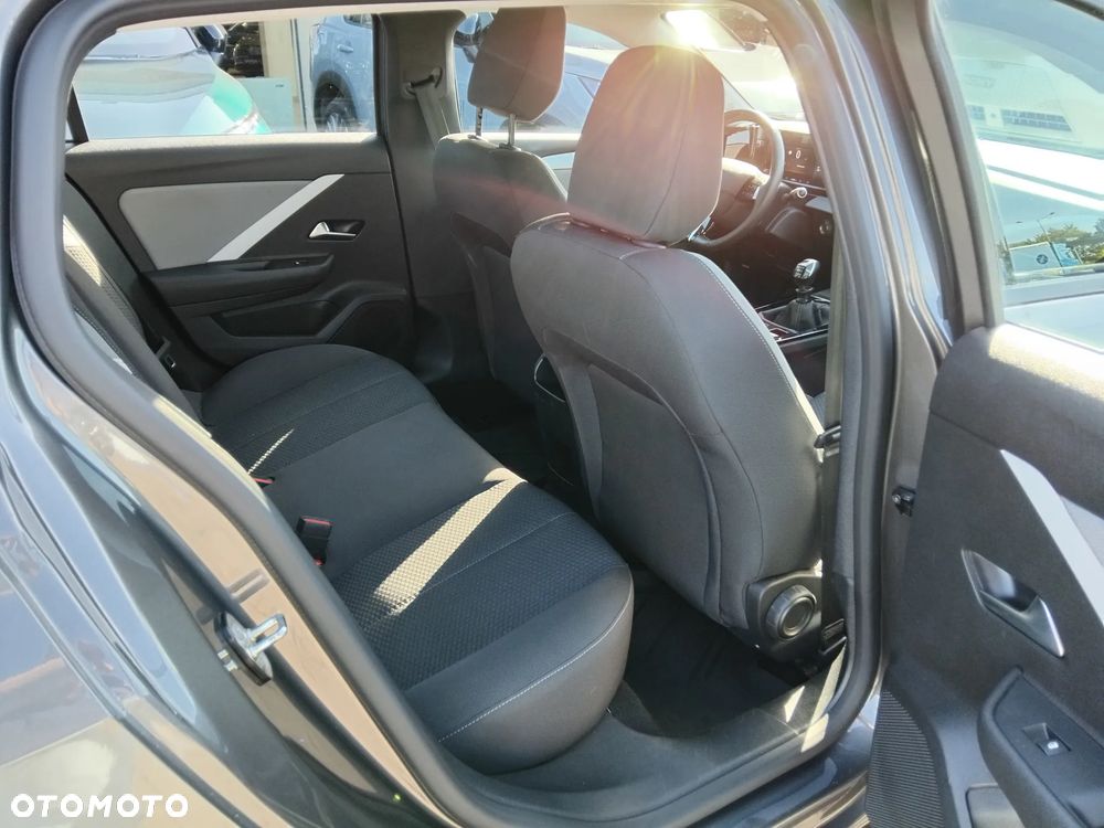 Opel Astra 1.2 T Edition S&S - 26