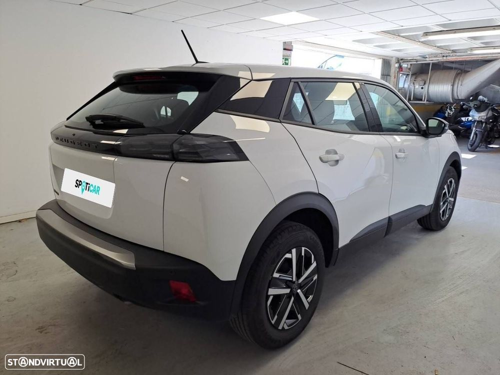 Peugeot 2008 1.2 PureTech Style - 4