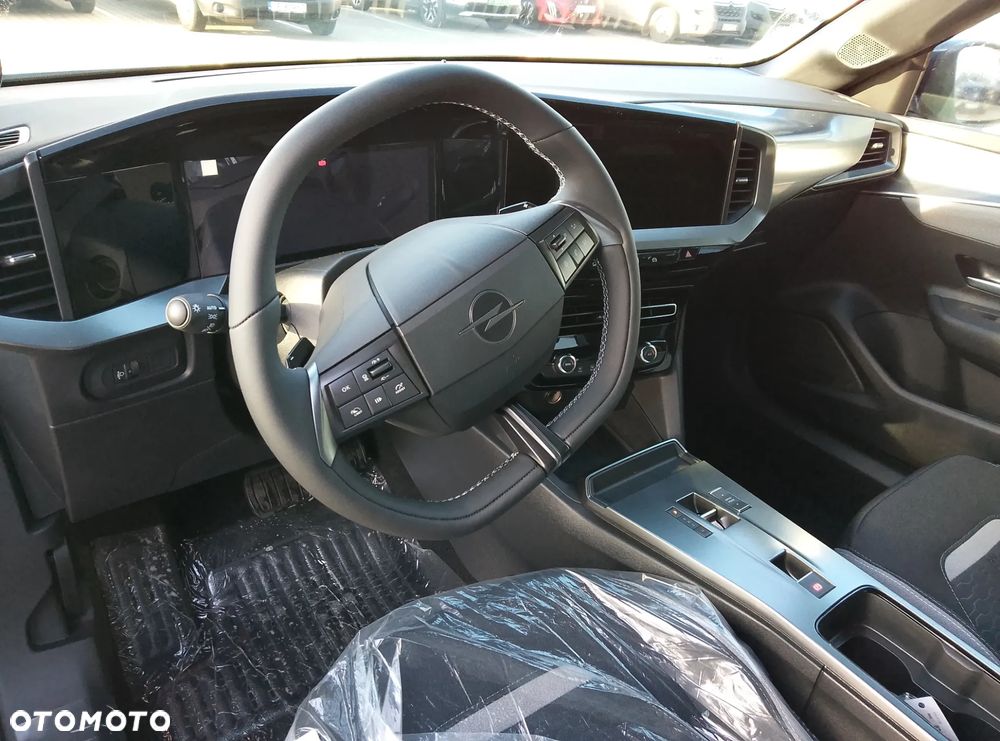 Opel Mokka 1.2 T Edition S&S - 11