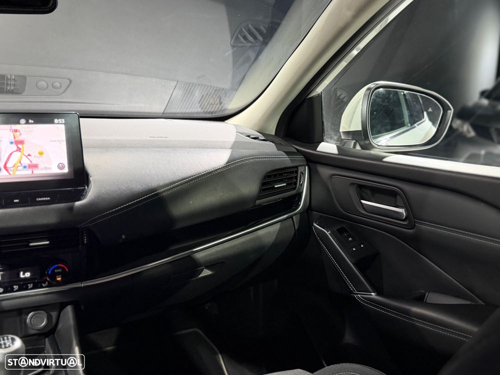 Nissan Qashqai 1.3 DIG-T N-Connecta LED+TT - 36