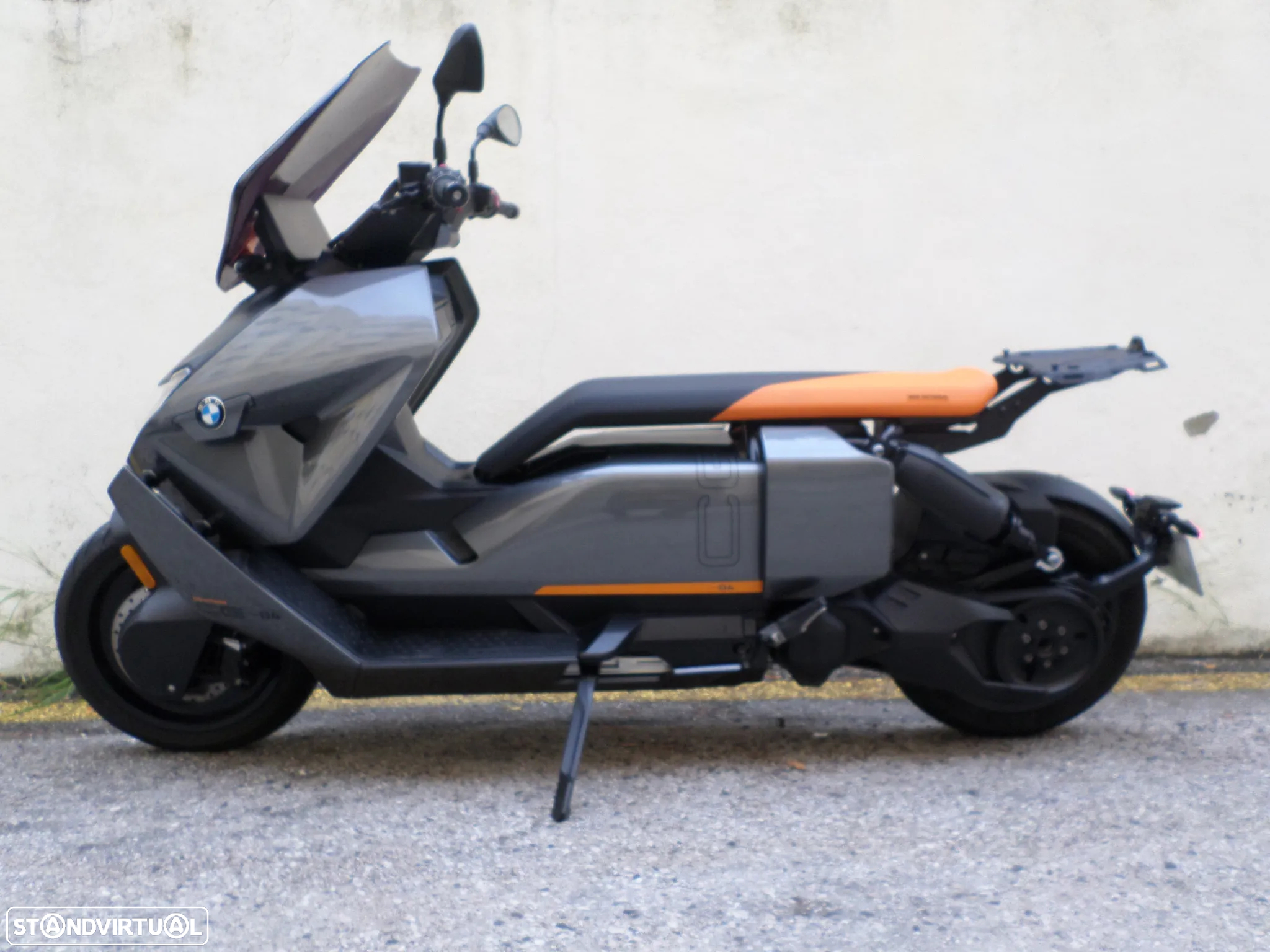 BMW CE 04 - 7