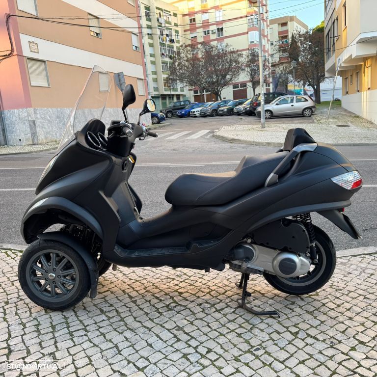Piaggio MP3 250 - 6