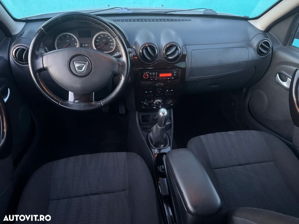 Dacia Duster 1.6 4x2 Prestige - 32