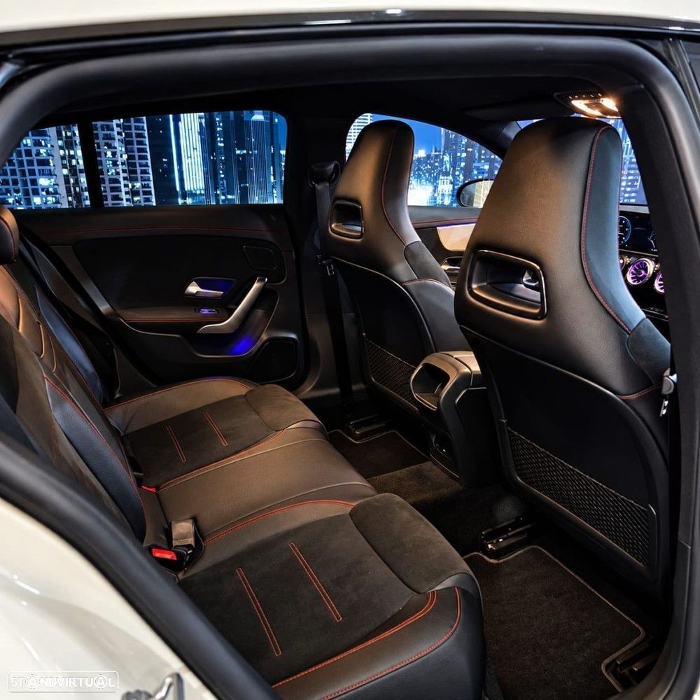 Mercedes-Benz CLA 200 d Shooting Brake AMG Line Aut. - 23