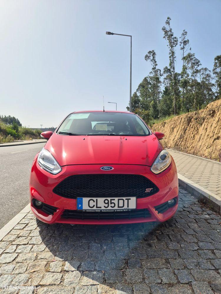 Ford Fiesta 1.6 T ST - 10