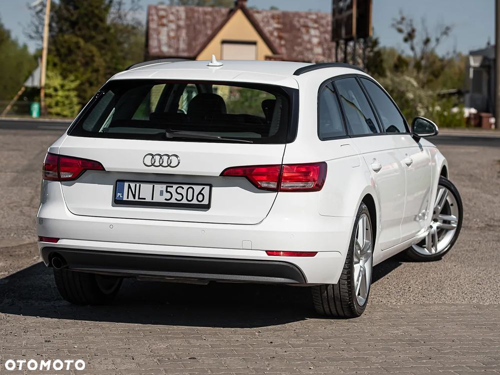 Audi A4 Avant 2.0 TDI - 12