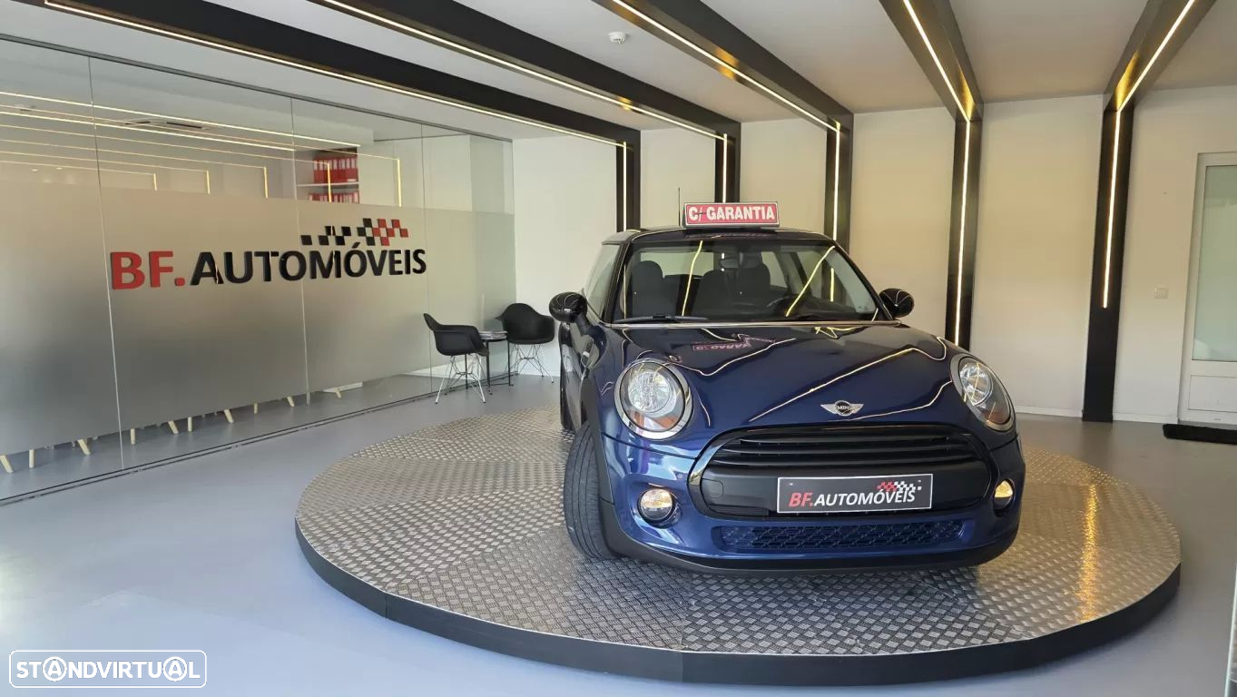 MINI 3 Portas One D - 9