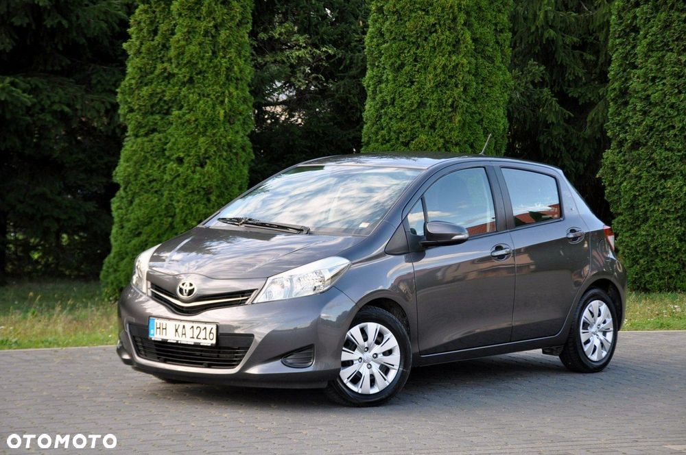 Toyota Yaris - 10