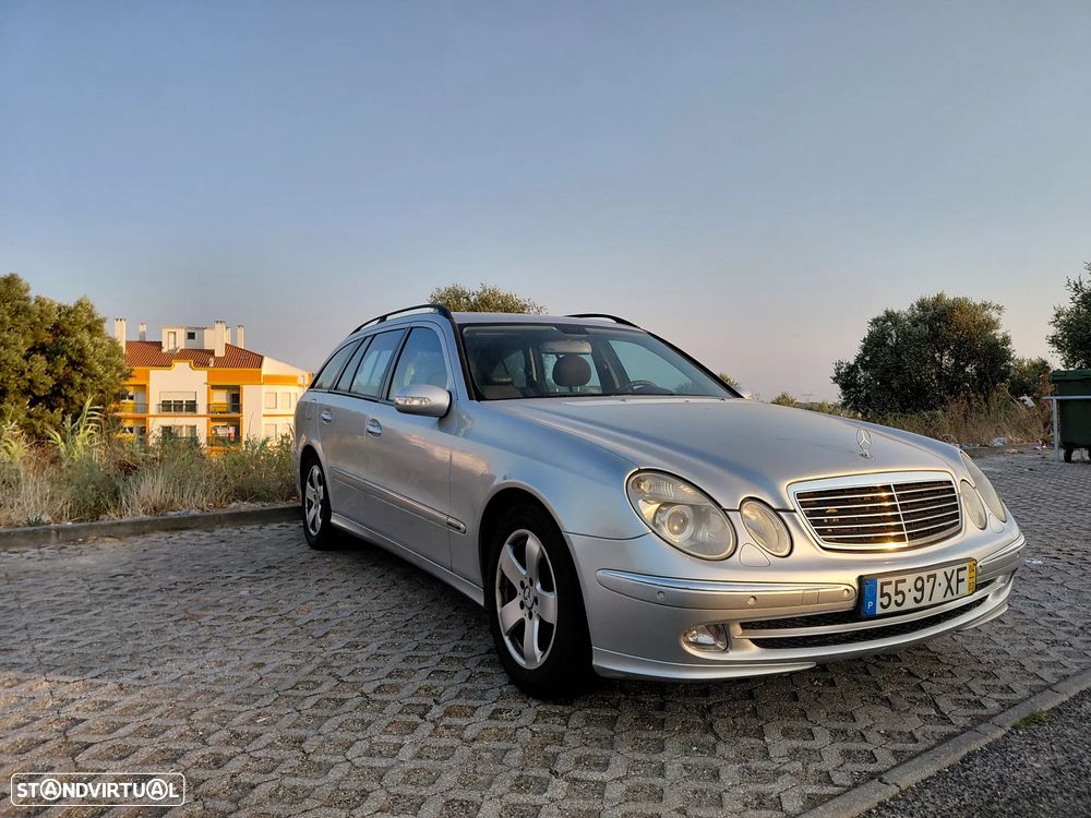 Mercedes-Benz E 220 CDi Avantgarde Aut. - 2