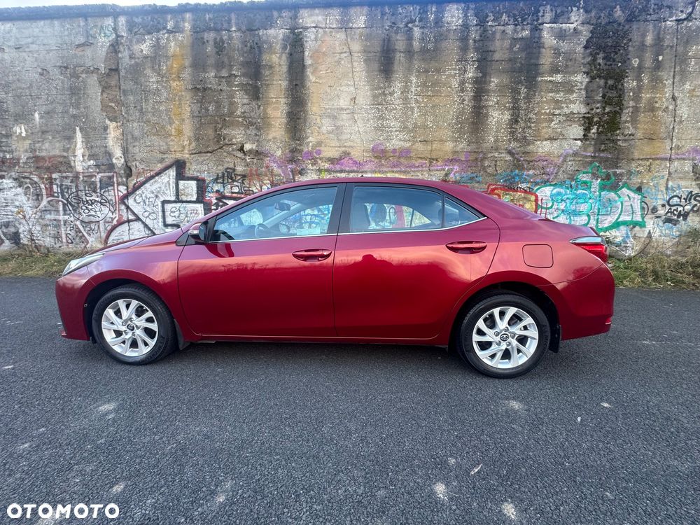 Toyota Corolla 1.6 Premium EU6 - 23