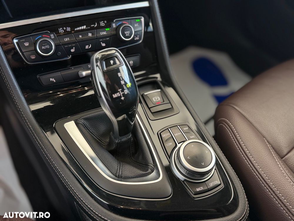 BMW Seria 2 218d Aut. Luxury Line - 25