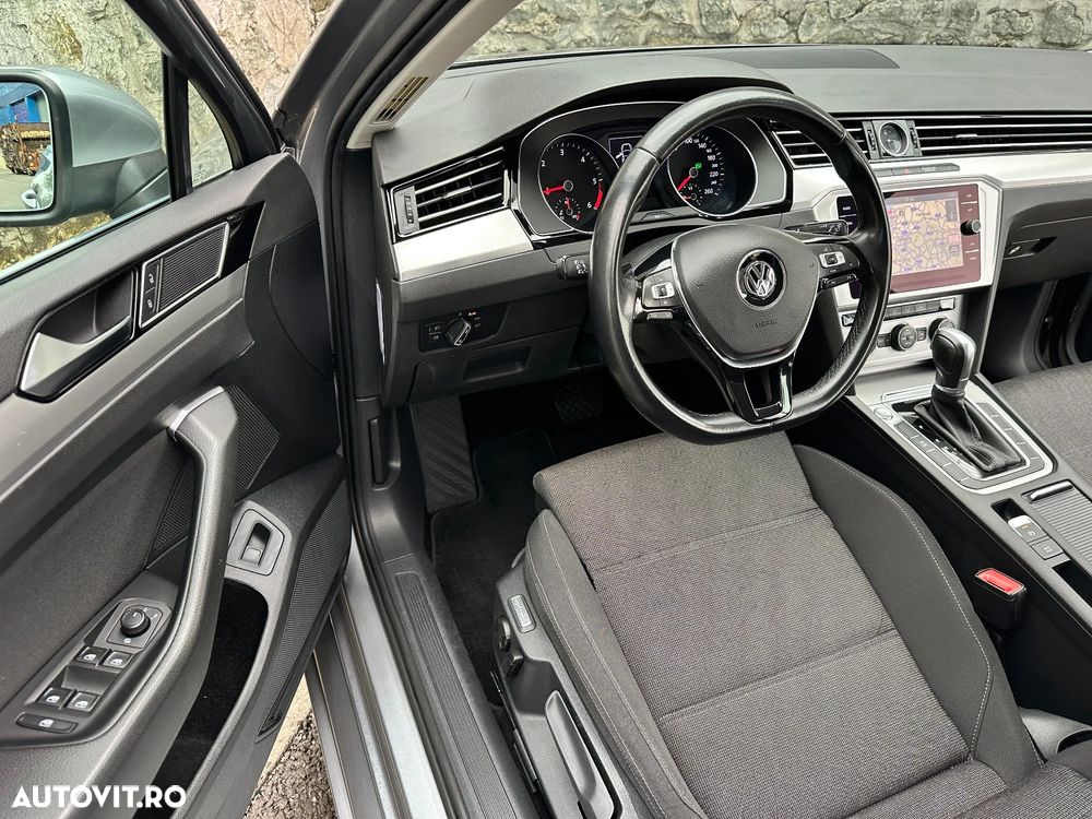 Volkswagen Passat Variant 1.6 TDI (BlueMotion Technology) DSG Comfortline - 21